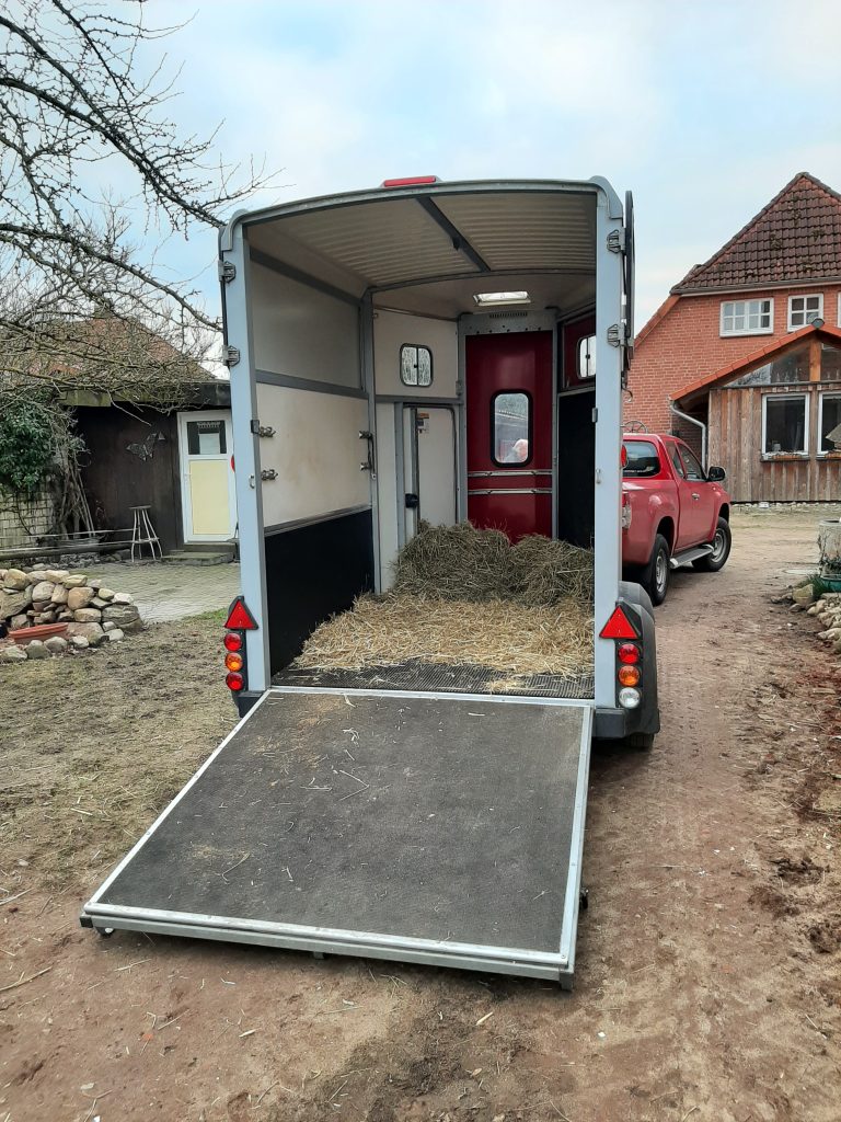 Anhänger vorbereitet